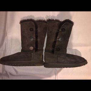 AUTHENTIC UGG BOOTS